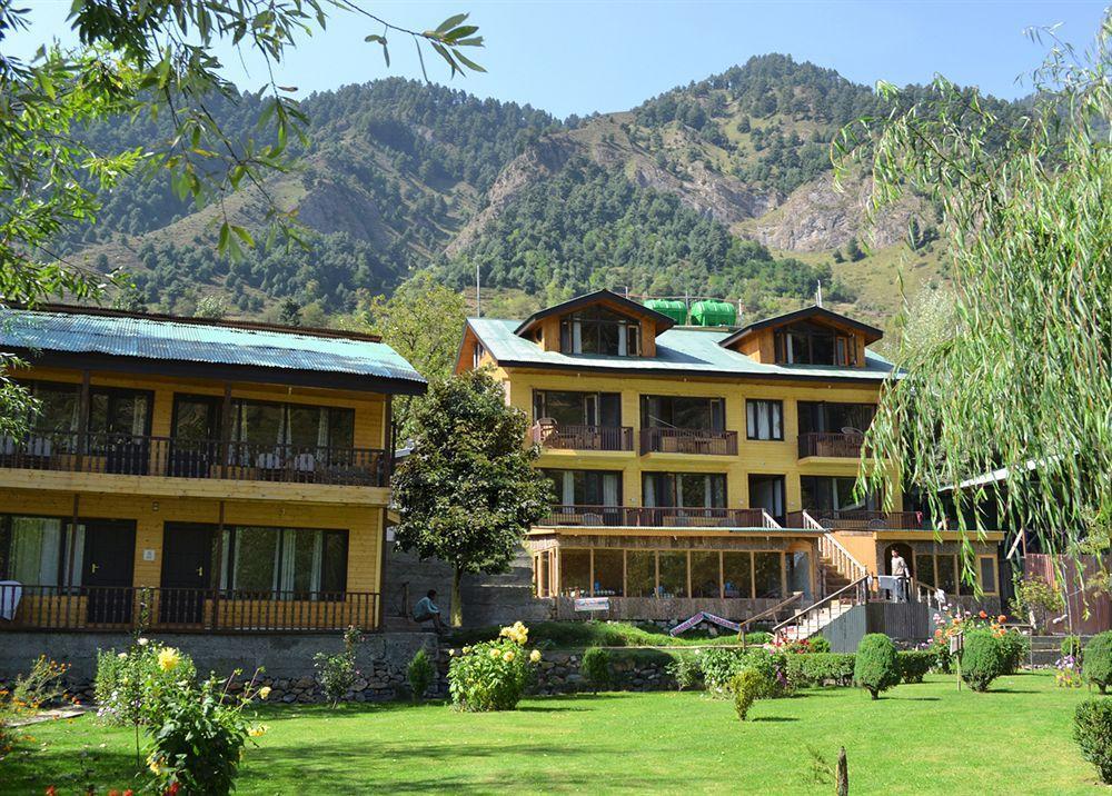 Himalaya House Hotel ปาฮาลกัม ภายนอก รูปภาพ