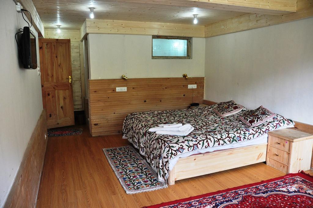 Himalaya House Hotel ปาฮาลกัม ห้อง รูปภาพ