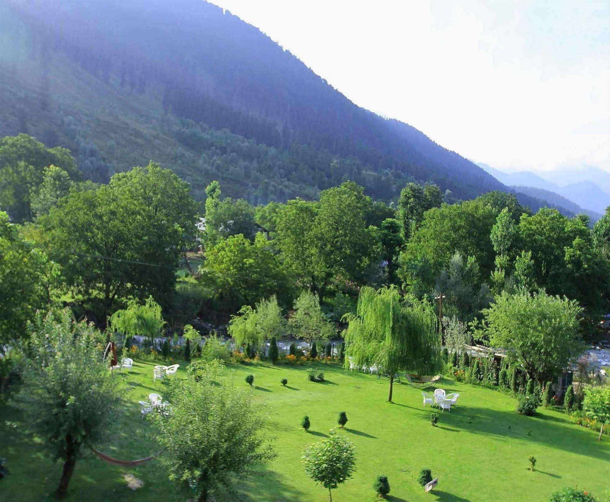 Himalaya House Hotel ปาฮาลกัม ภายนอก รูปภาพ
